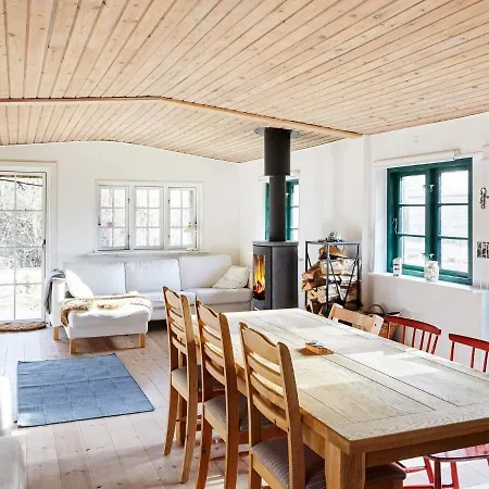Holiday home Xvi *